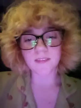 mcjbgfhgjhiiilllufjyf чат на живо