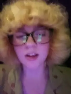 Chat ao vivo de mcjbgfhgjhiiilllufjyf