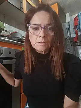 Dannial51 Adlı Modelin Canlı Sohbet Odası