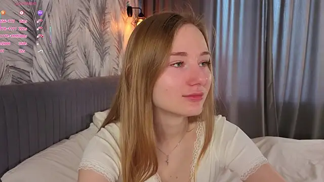 Chat XXX en directo de ElvinaRose