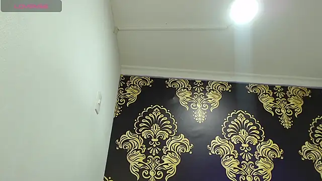 BigBoobs_Goddess Live chatroom