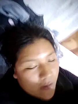 vea_m Adlı Modelin Canlı Sohbet Odası