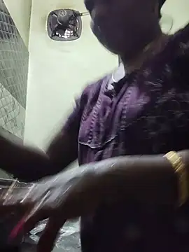 Chat ao vivo de yamini1431
