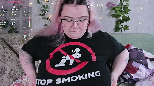 Živá chatovací místnost _CandyM1lky_