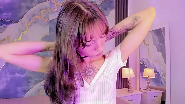 MaddieStarkのライブチャットルーム