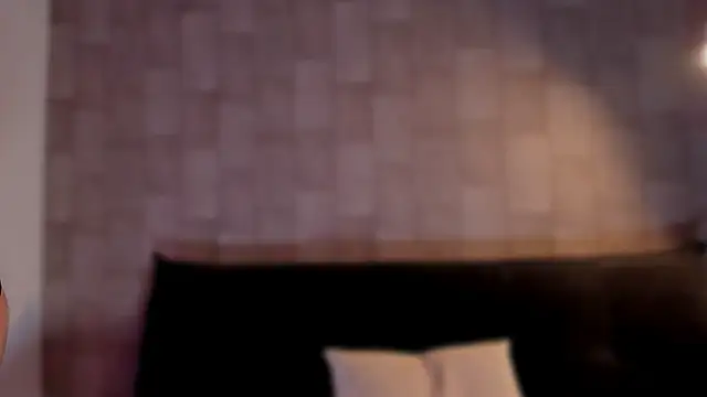 Chatroom en direct de sara_doll77