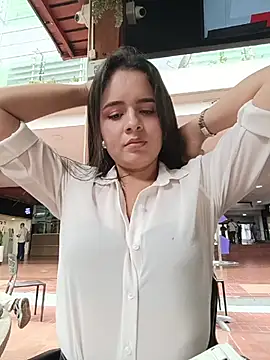 Chat ao vivo de Julieth_hot-69