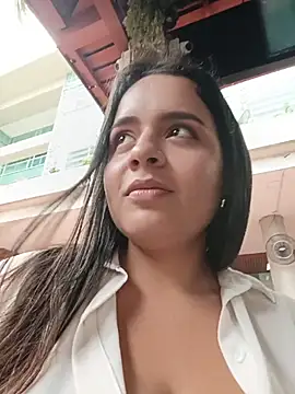 Julieth_hot-69 Cameră chat live