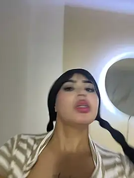 Chat soba uživo modela lucialauper_