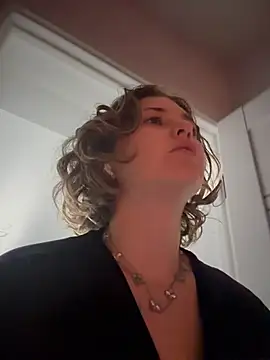 Živá chatovací místnost KellyKeler