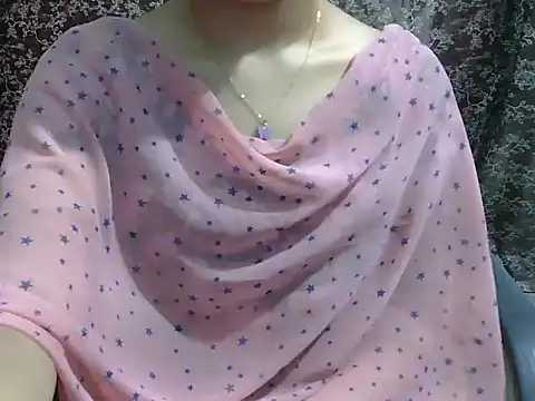Adorable_Ayesha Adlı Modelin Canlı Sohbet Odası