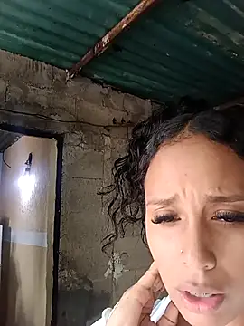 Laura20lopez's Live Chat Room