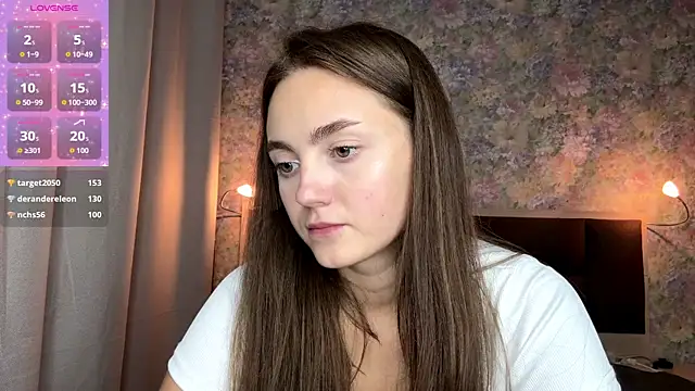 LoraDavi Live chatroom