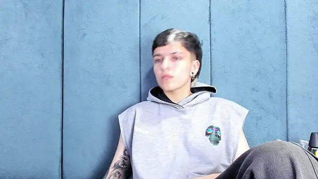 Živá chatovací místnost Megan_Thompson_