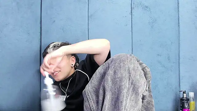 Megan_Thompson_ – live chatrum
