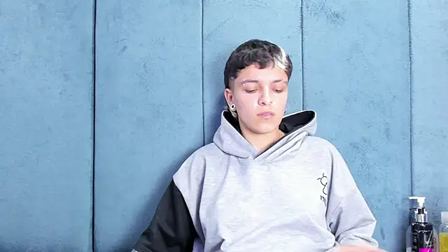 Živá chatovací místnost Megan_Thompson_