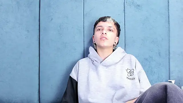 Megan_Thompson_ – Naživo chatovacia miestnosť