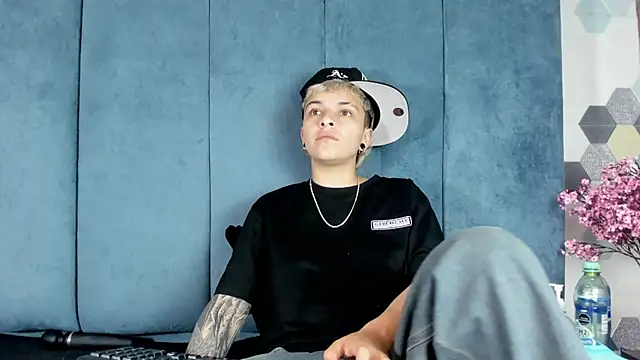 Živá chatovací místnost Megan_Thompson_