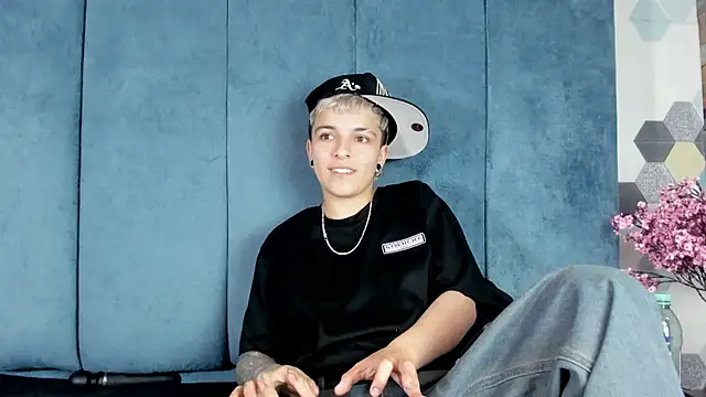 Živá chatovací místnost Megan_Thompson_