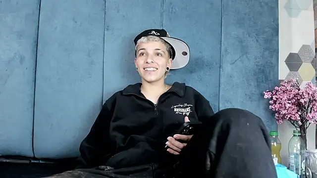 Sala de chat en directo de Megan_Thompson_