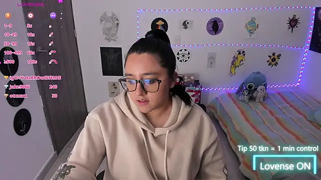 Chatroom en direct de Cherry_blush_