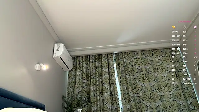 Adeles_vibes Chat Room in diretta