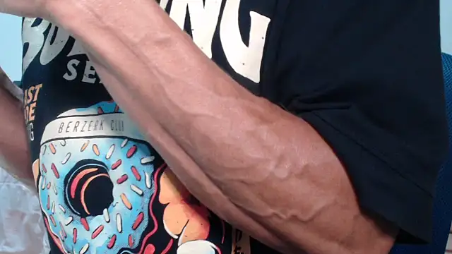 غرفة دردشة Stronggsexy المباشرة