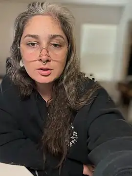 Chat soba uživo modela Alix_Valentine