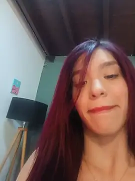 CindyMosk Adlı Modelin Canlı Sohbet Odası