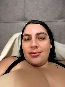 חדר צ'אט בשידור חי של Vicky_Sixx