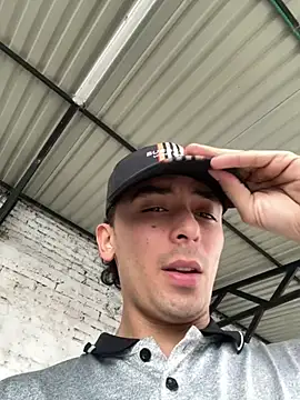 Jacobs0 Adlı Modelin Canlı Sohbet Odası
