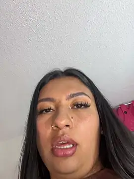 Issa_Santana – live chatrum