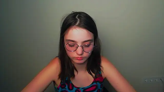 Chat soba uživo modela Sun_Shine__