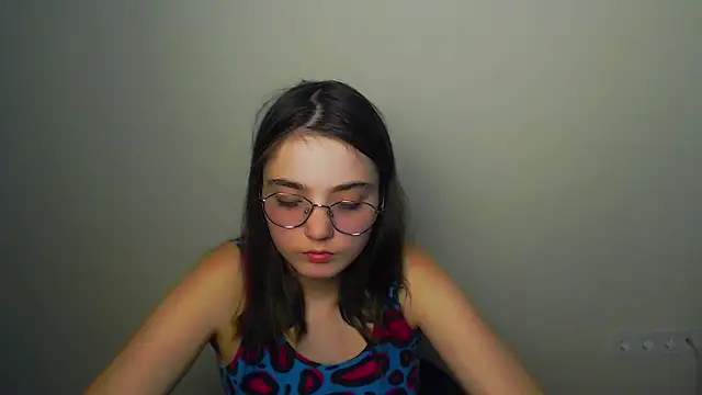Sun_Shine__'s Live Chat Room