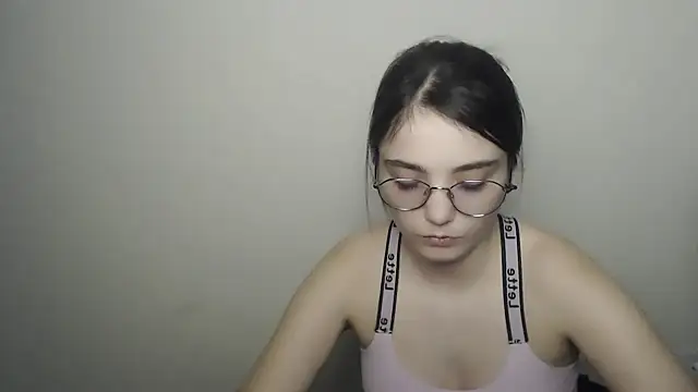 Sun_Shine__'s Live Chat Room