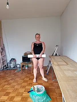 _Becca_und_Nimmersatt_ чат на живо