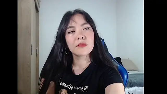 EloiseJun Cameră chat live