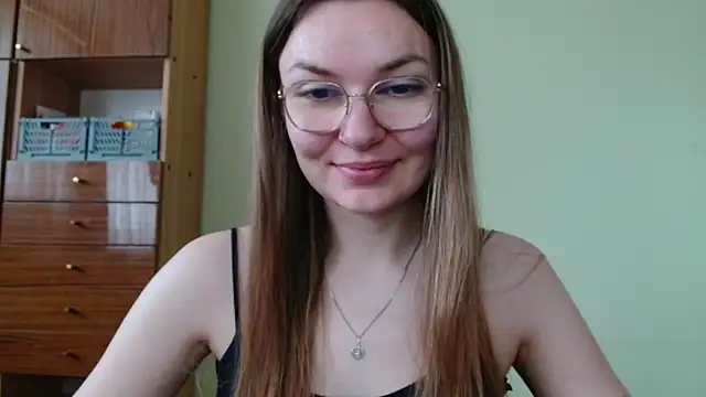 LooveELLYx чат на живо