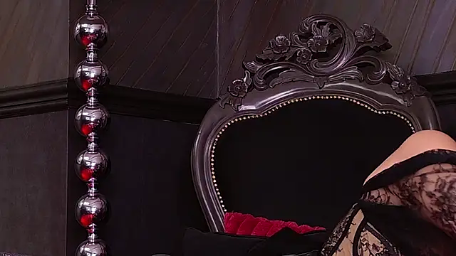 Pokój czatu na żywo – MistressEly