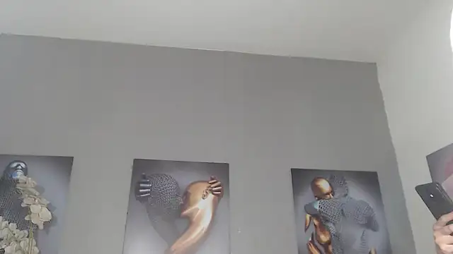 AntonellaBlanc Adlı Modelin Canlı Sohbet Odası