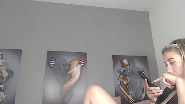 AntonellaBlanc – live chatrum