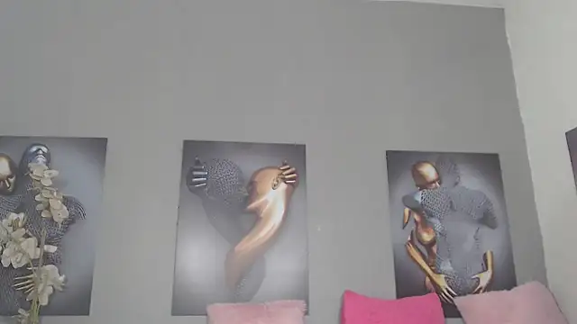Chat soba uživo modela AntonellaBlanc