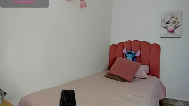 julieth_sanzzn Live chat-huone