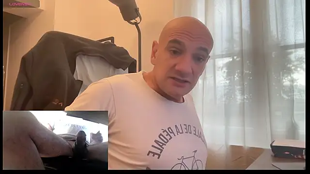Ctrl_Nous Live Chatraum