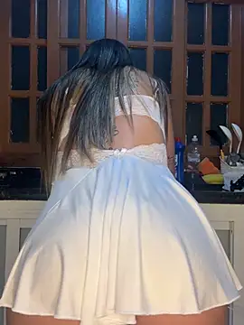 חדר צ'אט בשידור חי של Bubuzinhaa10