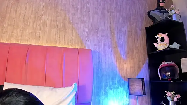 Živá chatovací místnost Kendra_kobein