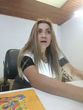 Živá chatovací místnost Lara_Milf__