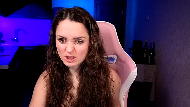 Cerann1's Live Chat Room