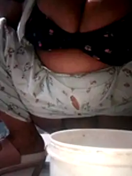 Dassing_strip_couple's Live Chat Room