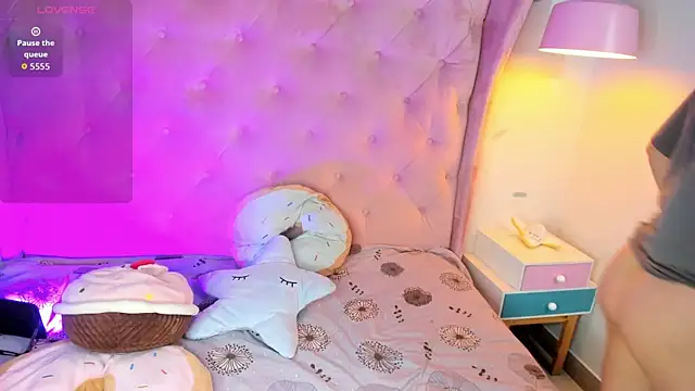 غرفة دردشة yui__1 المباشرة